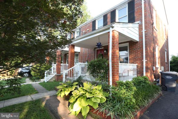 Exterior, Facade, Brick Facade, None
