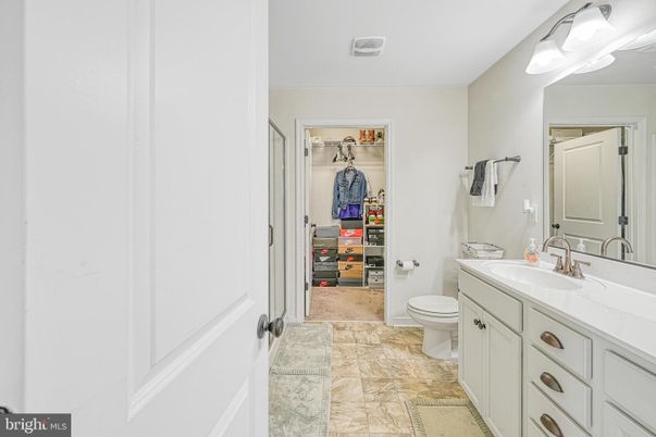 Bathroom, Dual Sink Vanities, Interior, Walk-in Closets