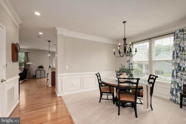 Chandelier, Dining room, Interior, Pendant Lights, Recessed Lighting, Wood Texture Flooring