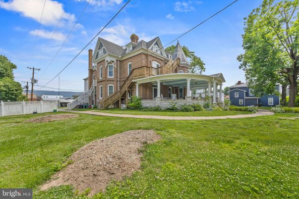 Backyard, Exterior, Facade, Brick Facade, Queen Anne Victorian