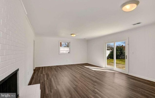 Empty room, Fireplace, Interior, Wood Texture Flooring