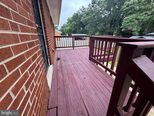 Exterior, Wood Texture Flooring