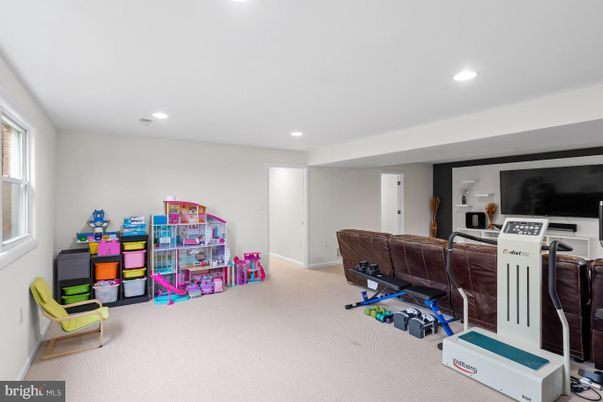 Interior, Recessed Lighting