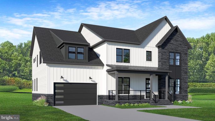 Attached, Exterior, Facade, Farmhouse
