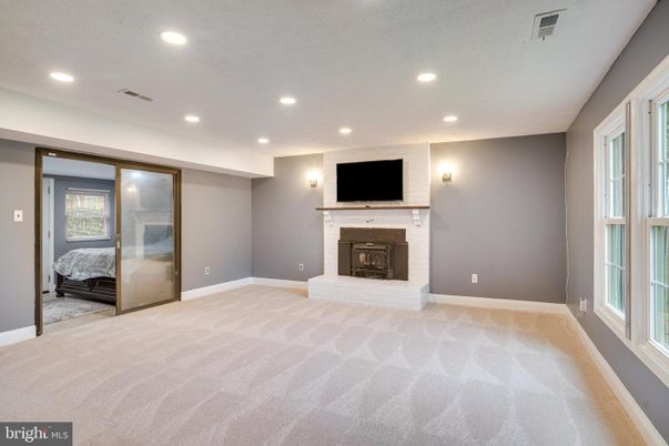 Bedroom, Fireplace, Interior, Recessed Lighting