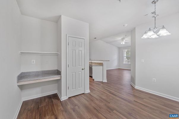 Interior, Pendant Lights, Wood Texture Flooring