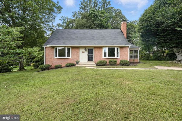 Exterior, Facade, Brick Facade, Cape Cod