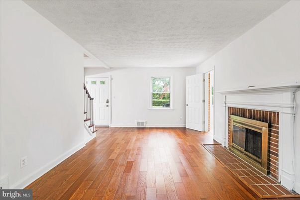 Empty room, Fireplace, Interior, Wood Texture Flooring