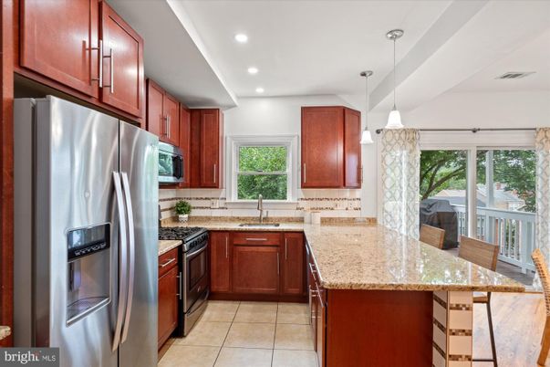 Interior, Kitchen, Pendant Lights, Recessed Lighting