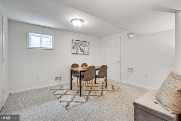 Dining room, Interior