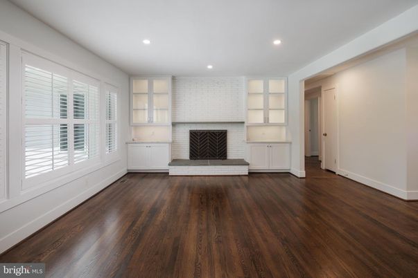 Empty room, Fireplace, Interior, Recessed Lighting, Wood Texture Flooring