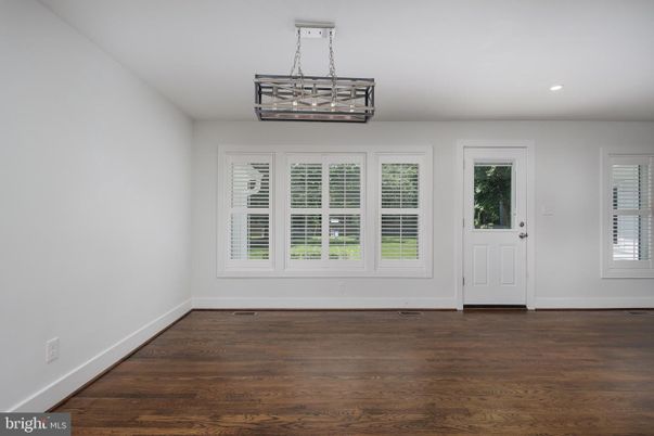 Chandelier, Empty room, Interior, Pendant Lights, Recessed Lighting, Wood Texture Flooring
