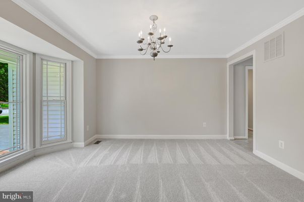 Chandelier, Empty room, Interior