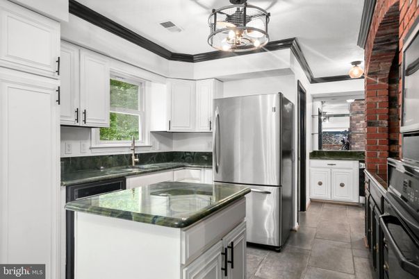 Interior, Kitchen, Stainless Steel Appliances