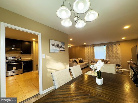 Dining room, Interior, Kitchen, Living room, Recessed Lighting, Stainless Steel Appliances