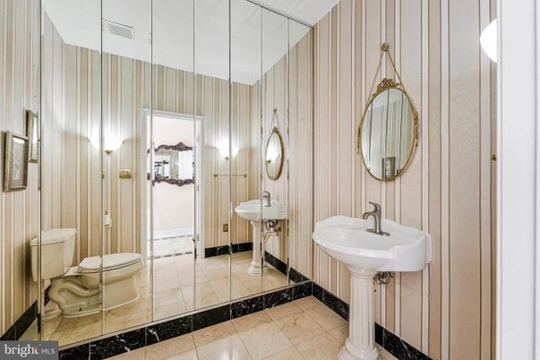 Bathroom, Interior, Pendant Lights