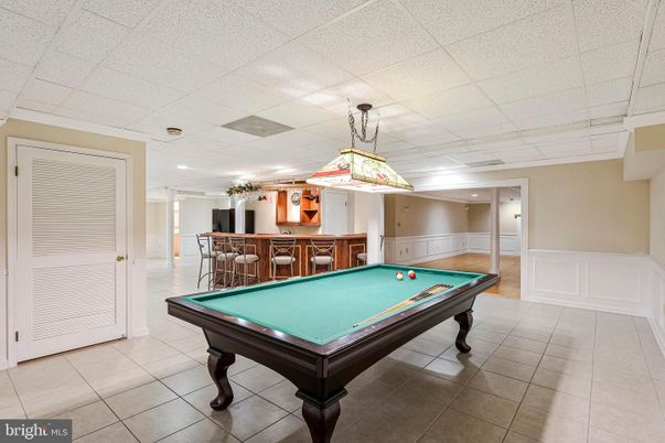 Billiard Table, Game Room, Interior, Pendant Lights, Recessed Lighting