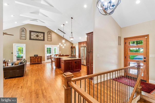 Interior, Kitchen, Living room, Pendant Lights, Recessed Lighting, Stainless Steel Appliances, Wood Texture Flooring