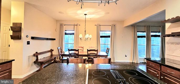 Chandelier, Dining room, Interior, Pendant Lights