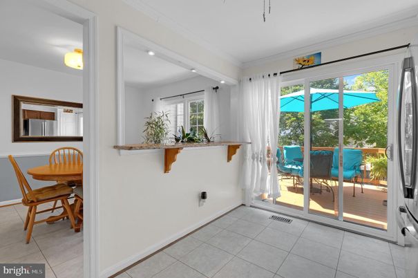 Dining room, Interior, Recessed Lighting