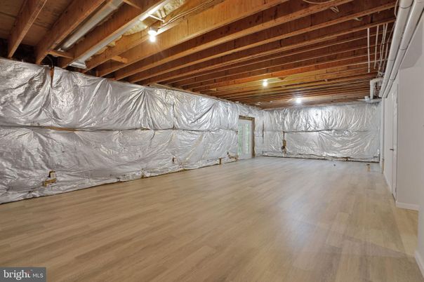 Empty room, Interior, Wooden Beams, Wood Texture Flooring