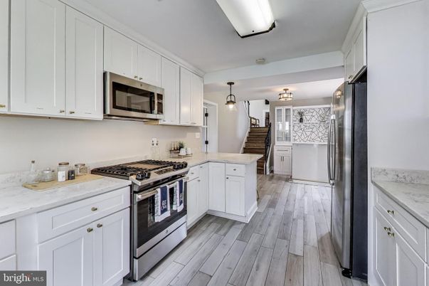Interior, Kitchen, Pendant Lights, Stainless Steel Appliances, Wood Texture Flooring