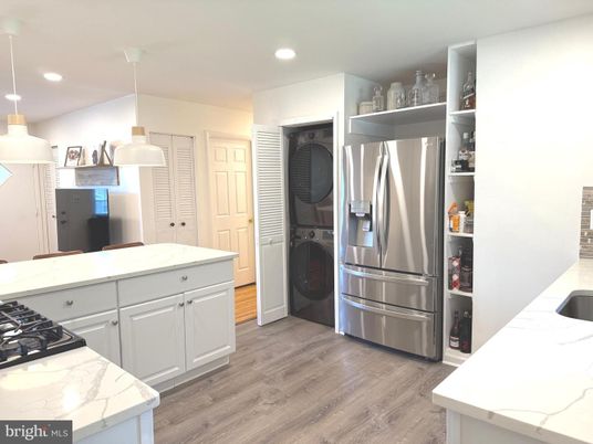 Interior, Kitchen, Pendant Lights, Recessed Lighting, Stainless Steel Appliances, Washer, Wood Texture Flooring