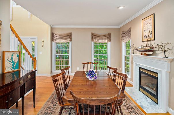 Dining room, Fireplace, Interior, Recessed Lighting, Wood Texture Flooring