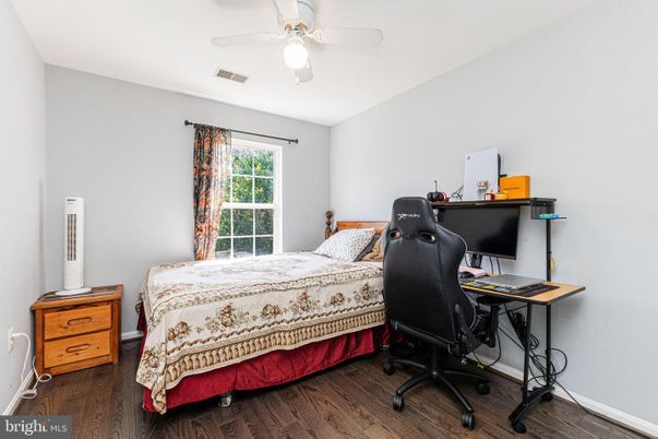 Bedroom, Home Office, Interior, Wood Texture Flooring