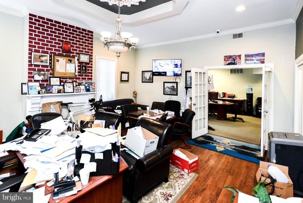 Chandelier, Home Office, Interior, Recessed Lighting, Wood Texture Flooring