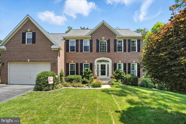 Attached, Exterior, Facade, Brick Facade, Brick Traditional