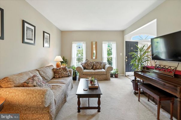 Interior, Living room, Piano