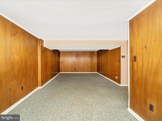 Empty room, Interior, Wooden Walls