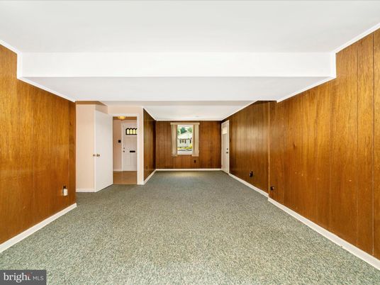 Empty room, Interior, Wooden Walls