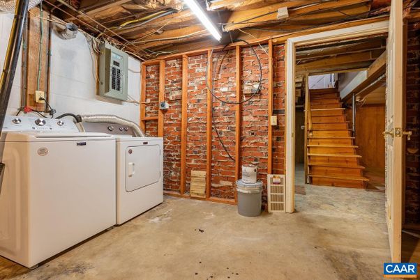 Interior, Washer