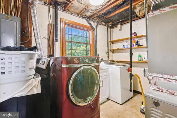 Interior, Washer