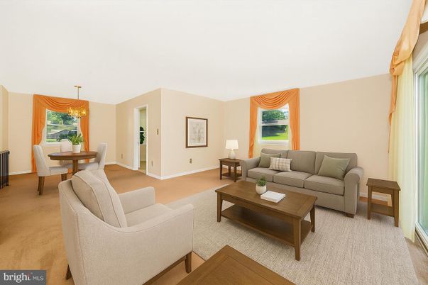 Dining room, Interior, Living room, Pendant Lights