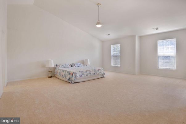 Bedroom, Interior, Pendant Lights