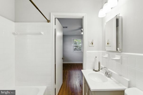 Bathroom, Interior, Wood Texture Flooring