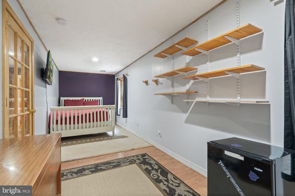Interior, Recessed Lighting, Walk-in Closets, Wood Texture Flooring