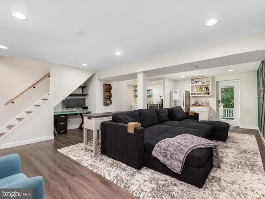 Interior, Kitchen, Living room, Recessed Lighting, Wood Texture Flooring