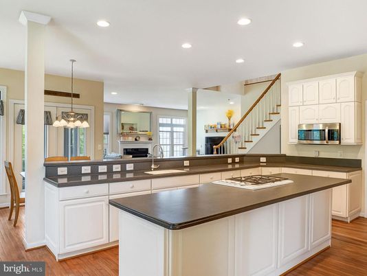 Interior, Kitchen, Pendant Lights, Recessed Lighting, Wood Texture Flooring