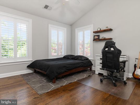 Bedroom, Home Office, Interior, Wood Texture Flooring