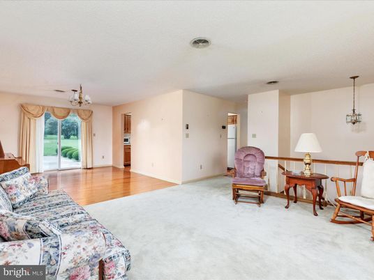 Chandelier, Interior, Wood Texture Flooring