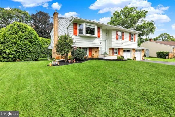 Attached, Backyard, Exterior, Facade, Raised Ranch