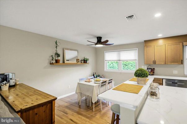 Dining room, Interior, Kitchen, Recessed Lighting, Wood Texture Flooring