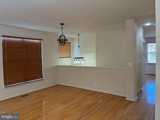 Empty room, Interior, Pendant Lights, Recessed Lighting, Wood Texture Flooring