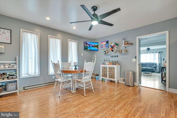 Dining room, Interior, Recessed Lighting, Wood Texture Flooring