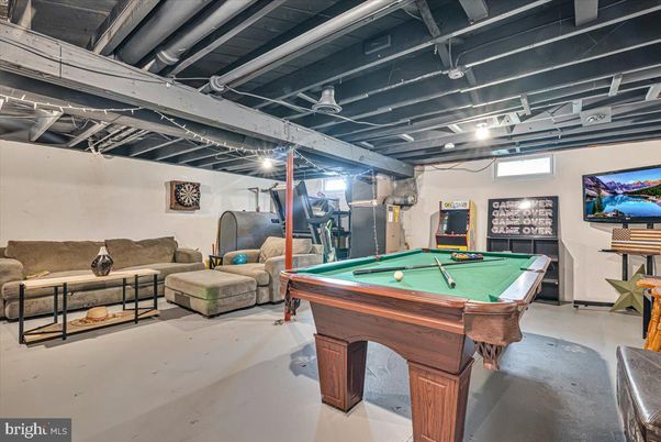 Billiard Table, Game Room, Interior, Living room