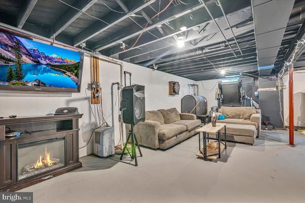 Fireplace, Interior, Living room